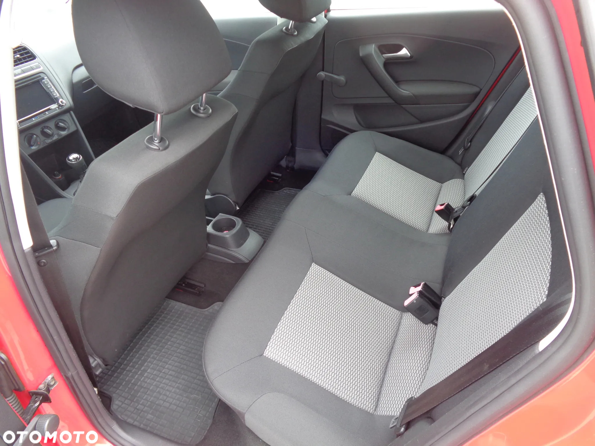 Volkswagen Polo 1.2 12V Sportline - 9