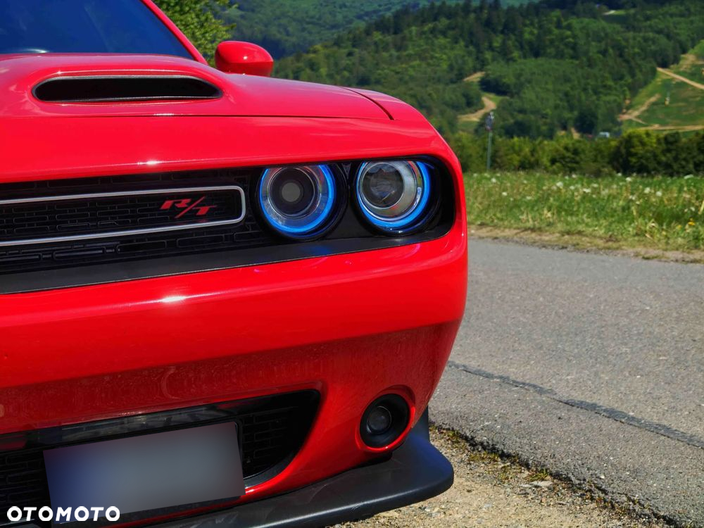 Dodge Challenger 6.4 Scat Pack - 18