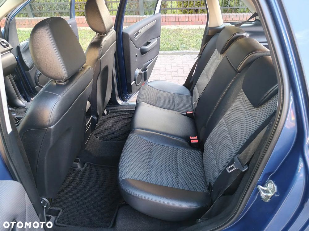 Mercedes-Benz Klasa B 180 CDI - 16