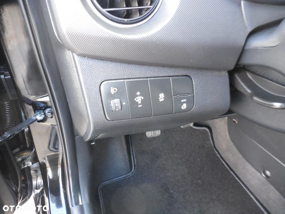 Hyundai i10 1.2 Premium - 16