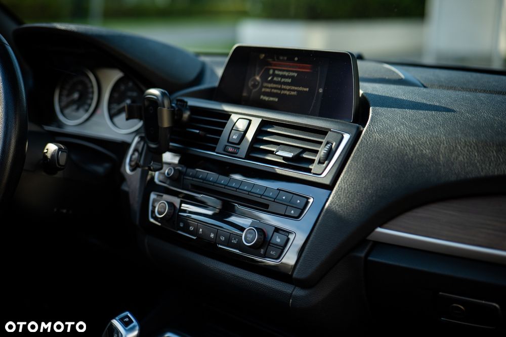 BMW Seria 2 220i - 19