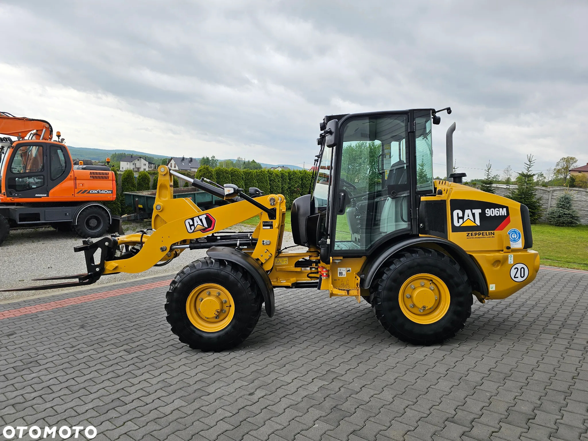 Caterpillar 906 M - 2