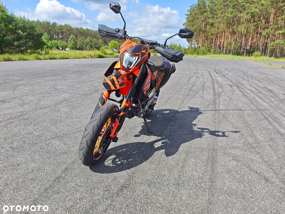 KTM SMC 690 - 9