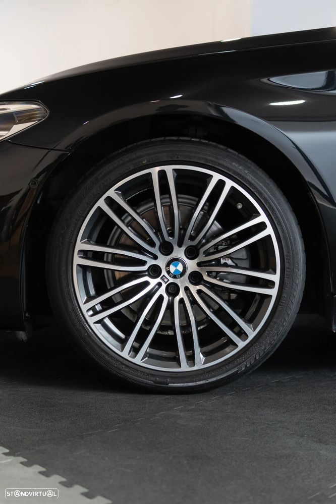 BMW 520 d Pack M Auto - 23
