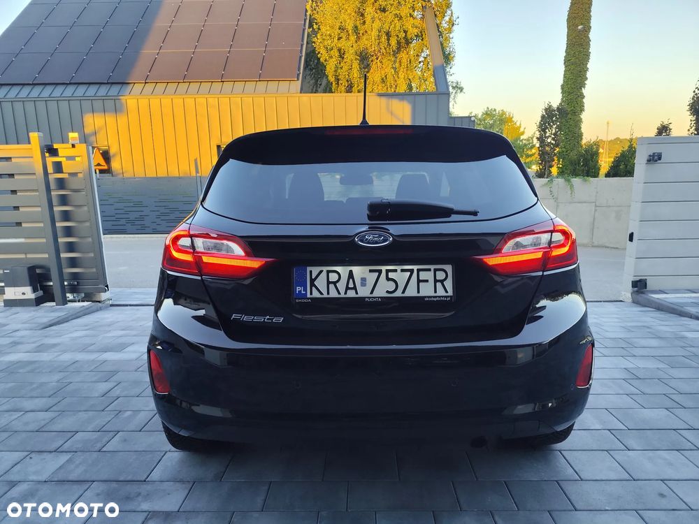 Ford Fiesta - 9