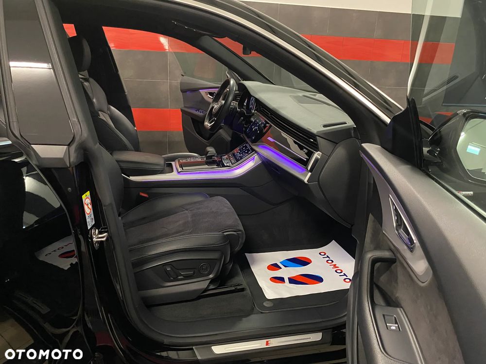 Audi Q8 50 TDI quattro tiptronic - 27