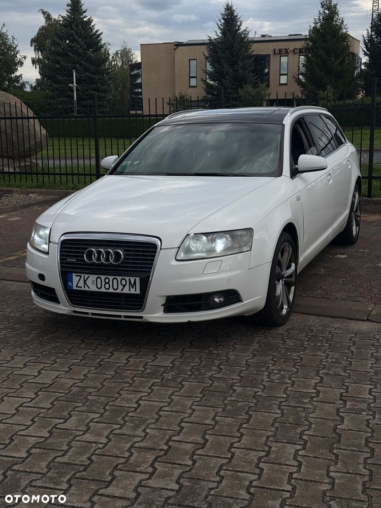 Audi A6 Avant - 1