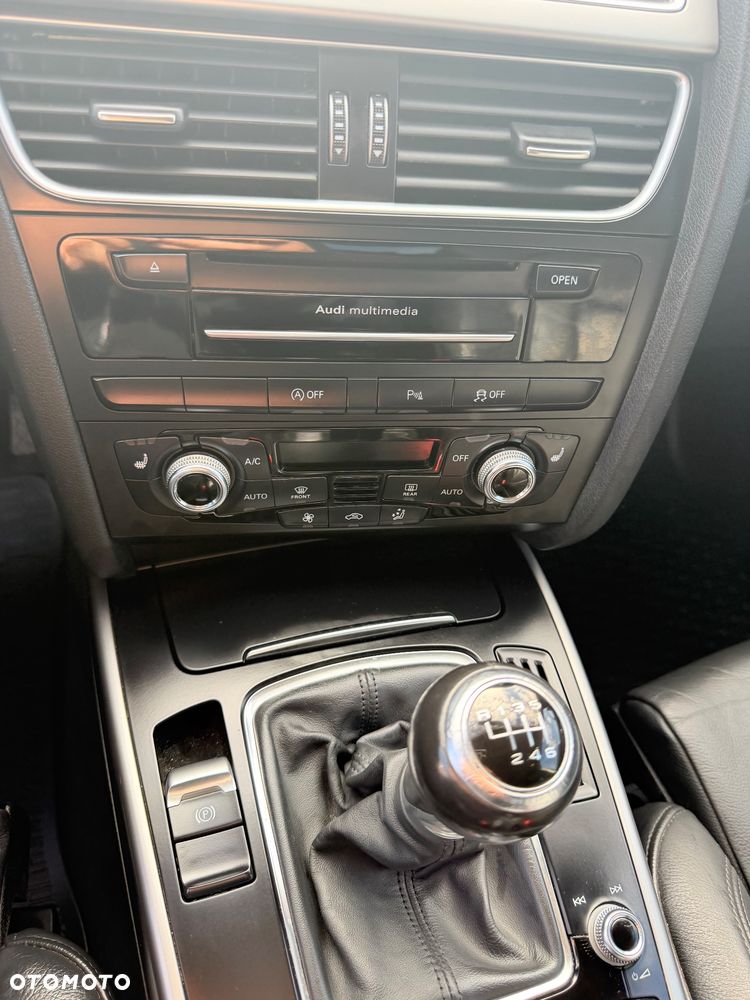 Audi A4 Avant 2.0 TDI - 15
