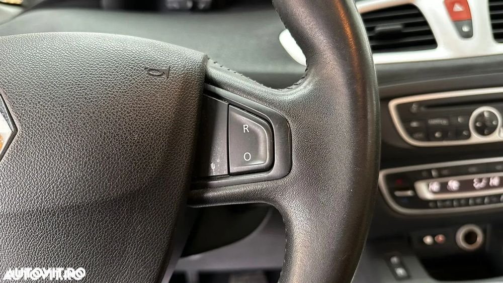 Renault Scenic 1.5 dCi Dynamique - 16