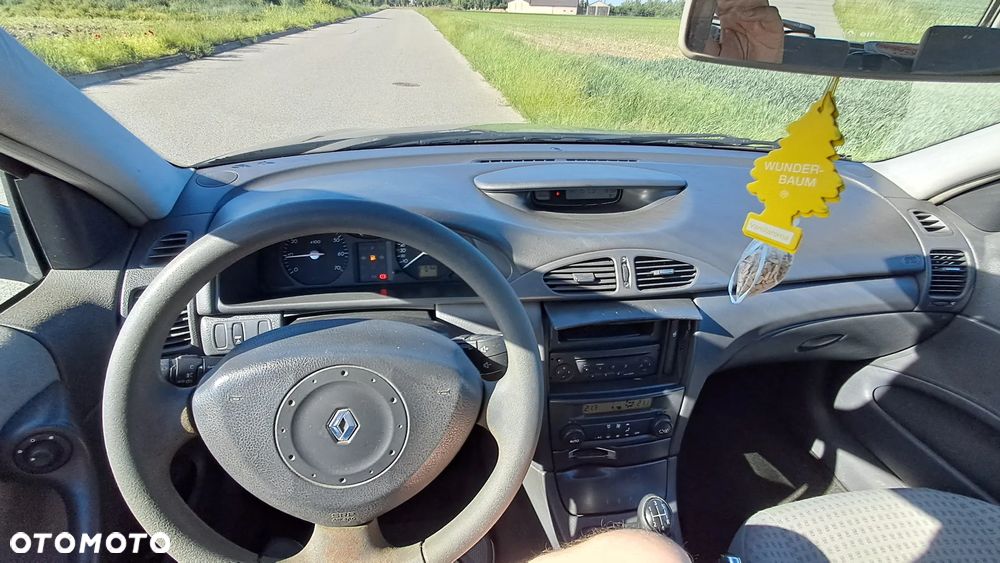 Renault Laguna - 9