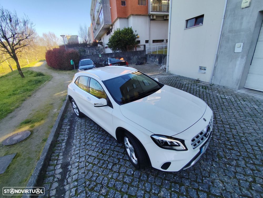 Mercedes-Benz GLA 180 CDI Urban Aut. - 4