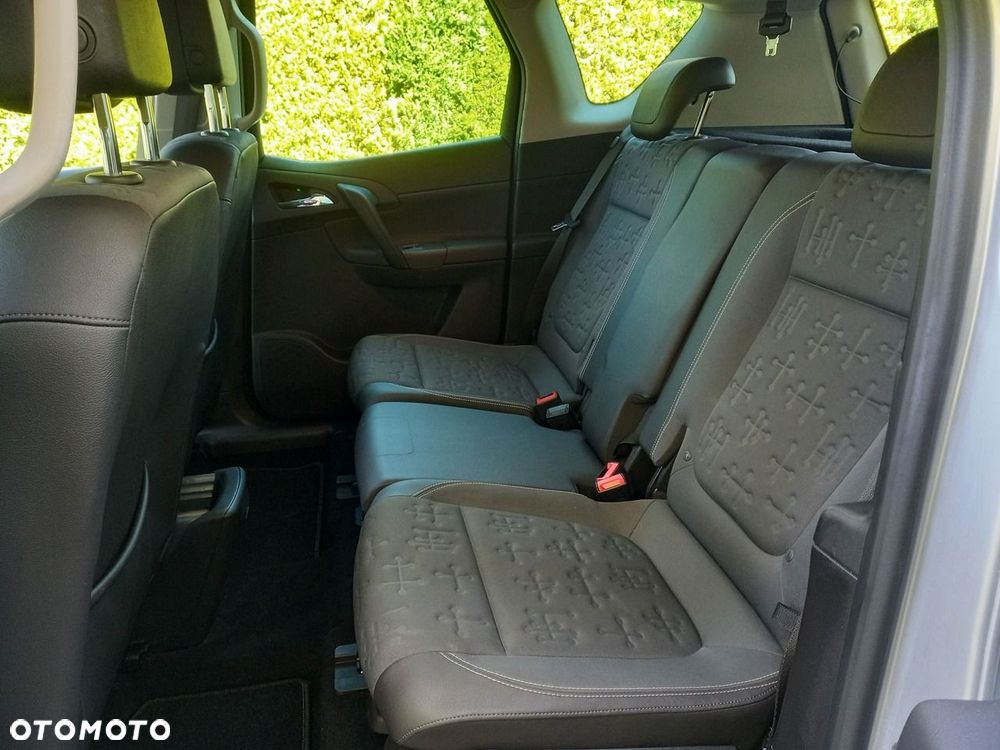 Opel Meriva 1.4 T Essentia S&S - 27