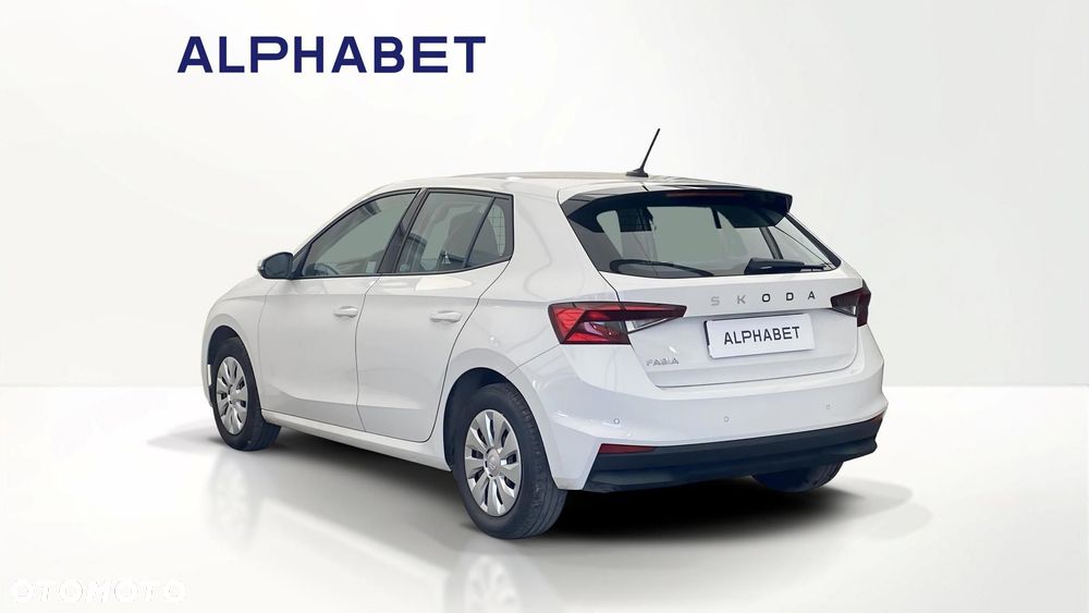Skoda Fabia 1.0 Essence - 3