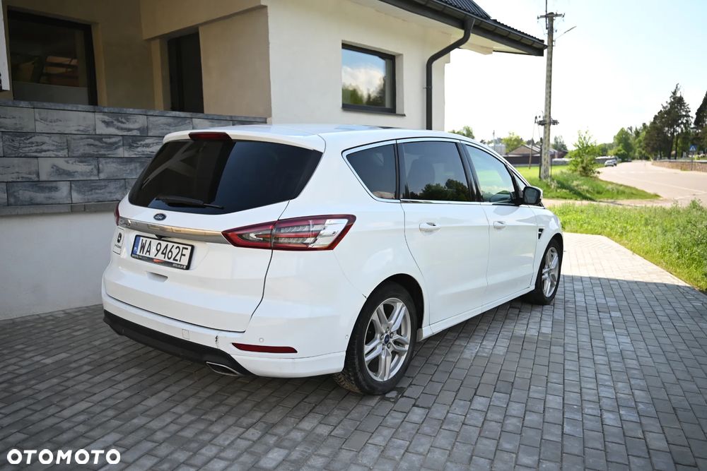 Ford S-Max 2.0 TDCi 4WD Titanium PowerShift - 7