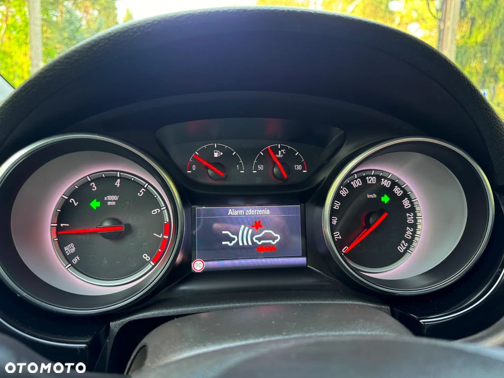 Opel Astra 1.4 Turbo Start/Stop Business - 37