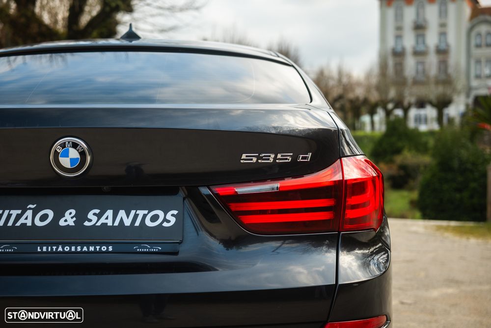 BMW 535 Gran Turismo d Pack M - 35