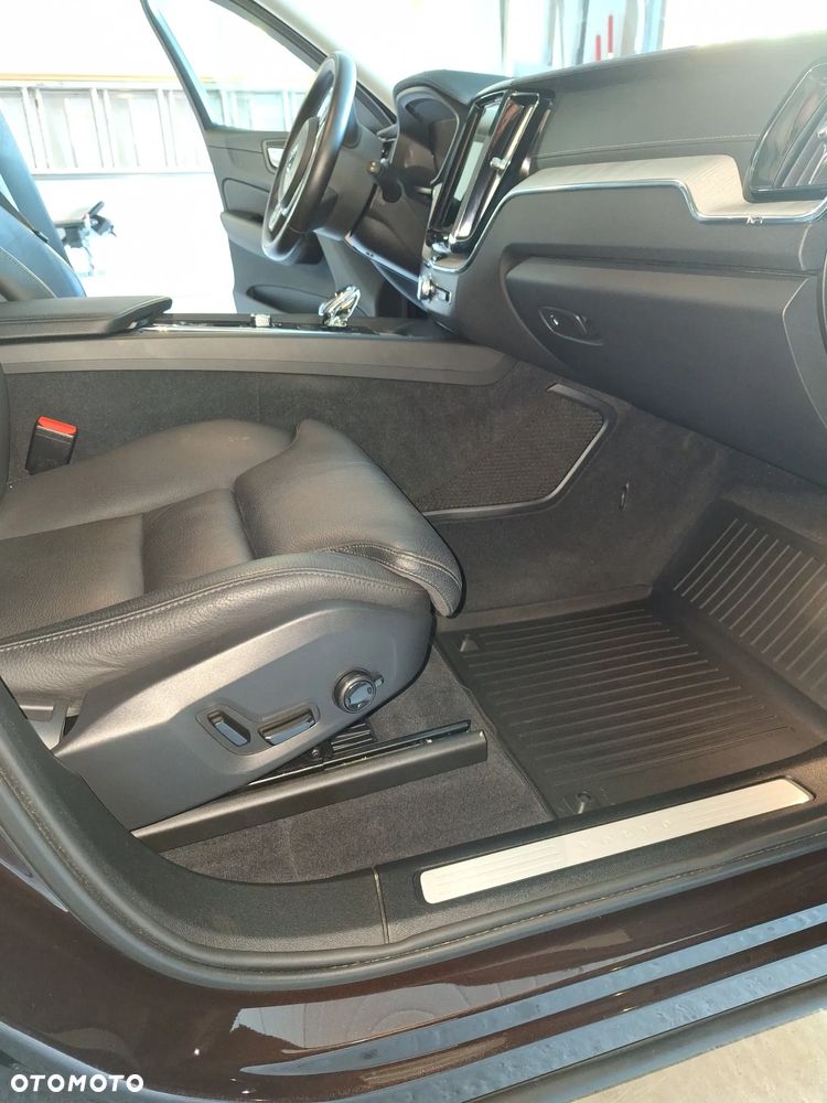Volvo XC 60 - 15