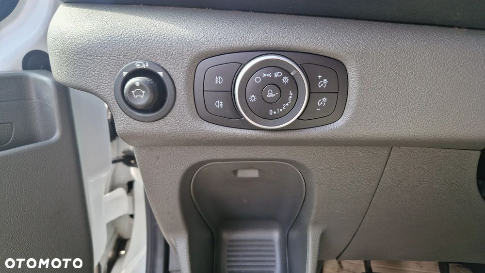 Ford Transit L4H3 1995 cm3 - 14