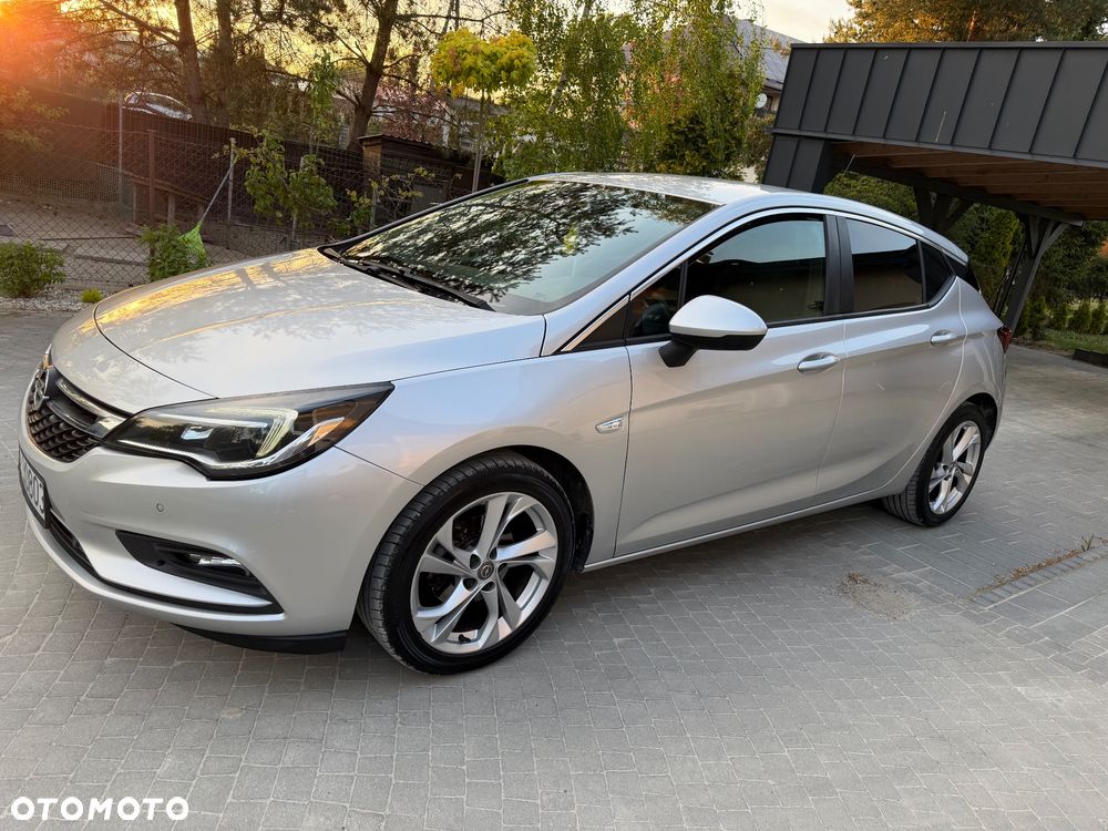 Opel Astra - 2