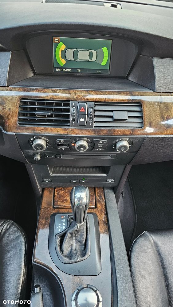 BMW Seria 5 - 15