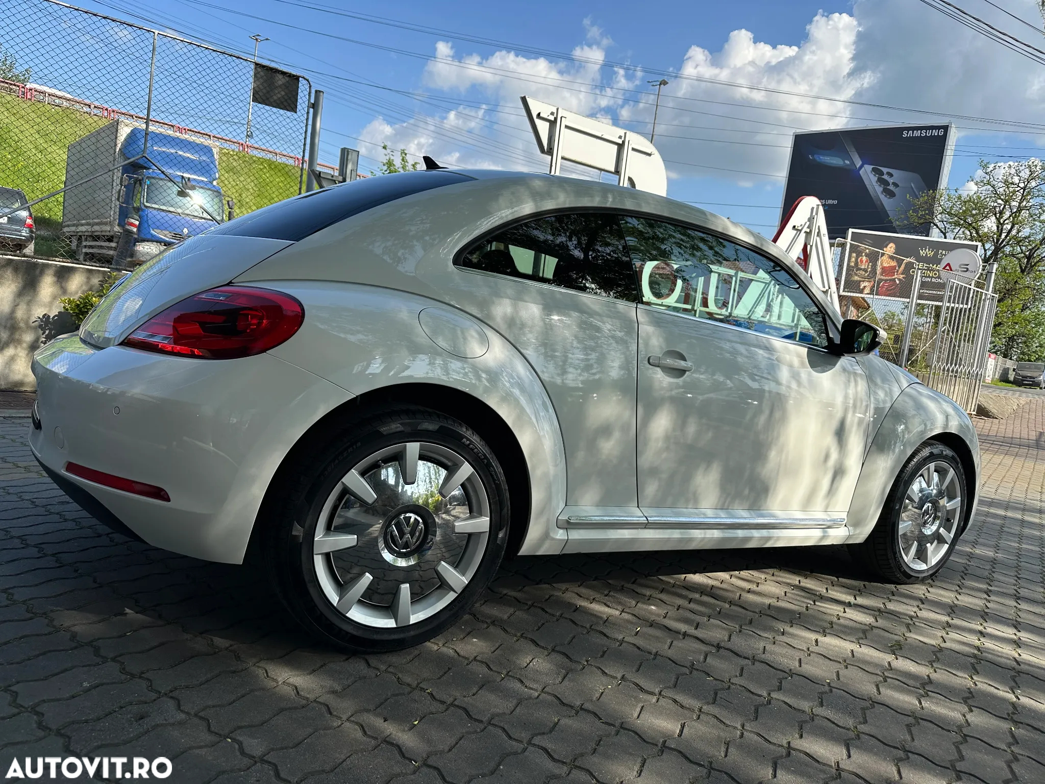 Volkswagen Beetle 1.6 TDI DSG7 Design - 7