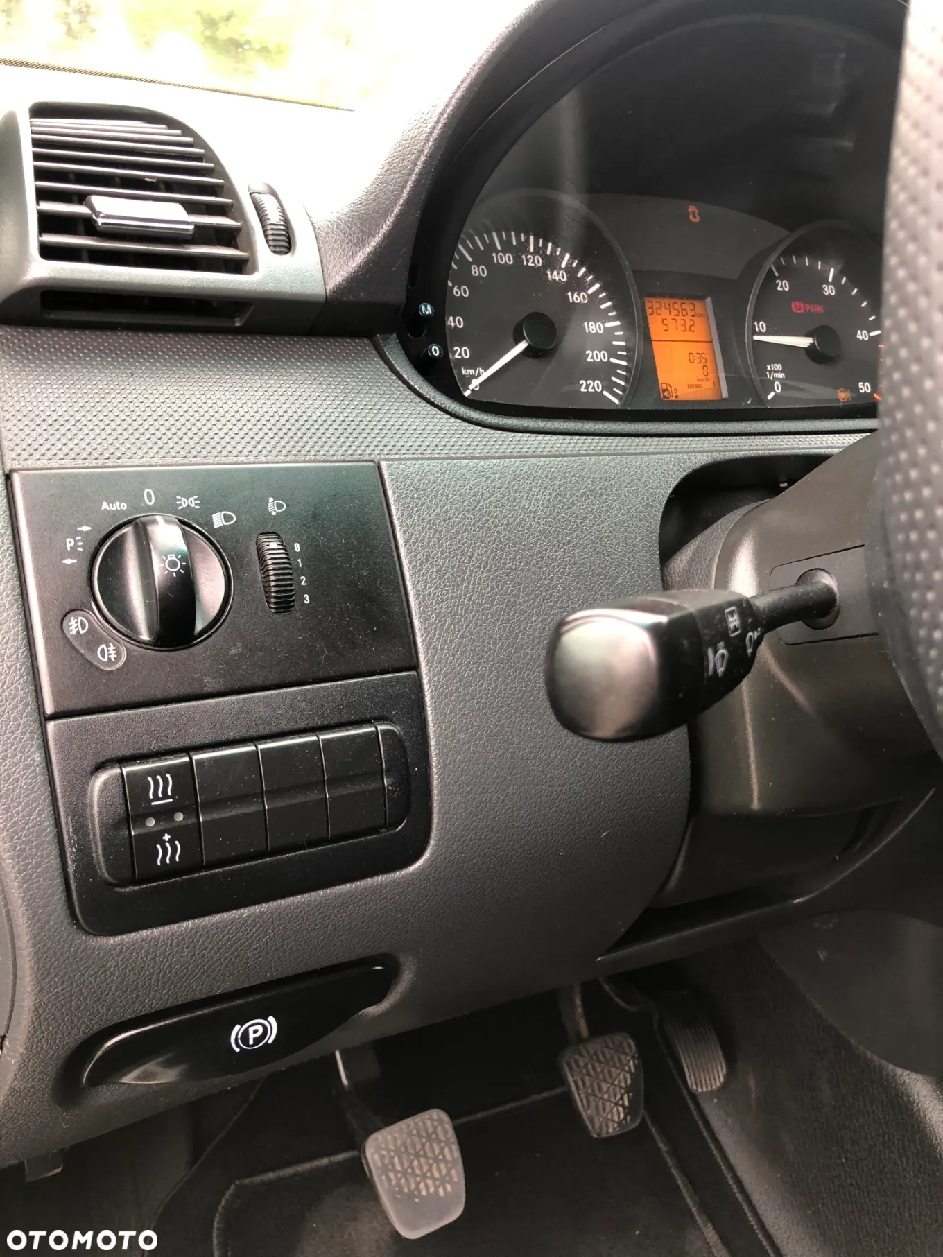 Mercedes-Benz Vito - 37