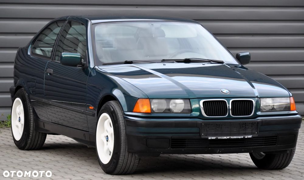 BMW Seria 3 316i - 1