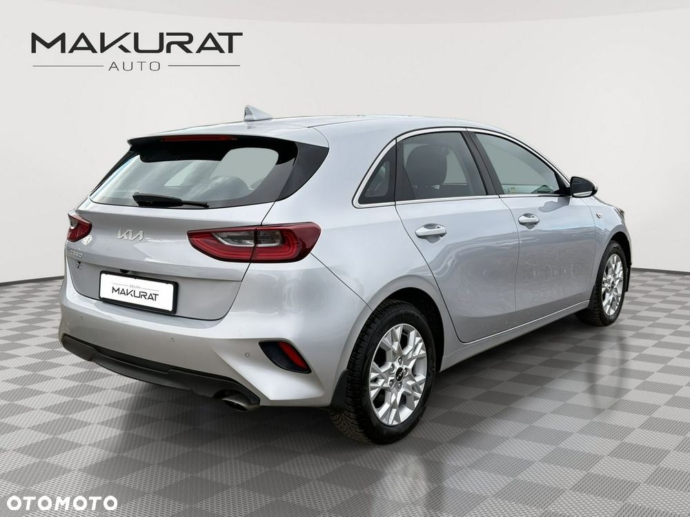 Kia Ceed 1.5 T-GDI M - 5
