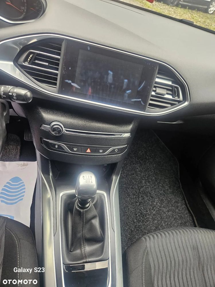 Peugeot 308 BlueHDi FAP 150 Stop&Start Active - 12
