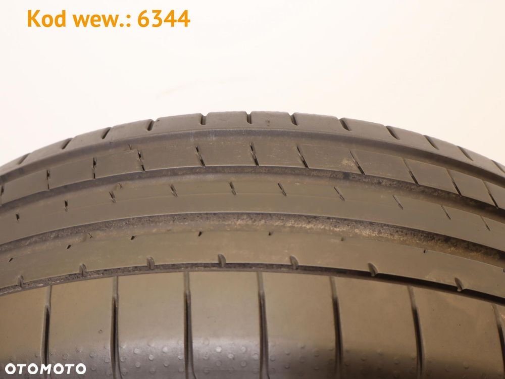 Yokohama Advan Sport V107 - 225/60 R18 - 8