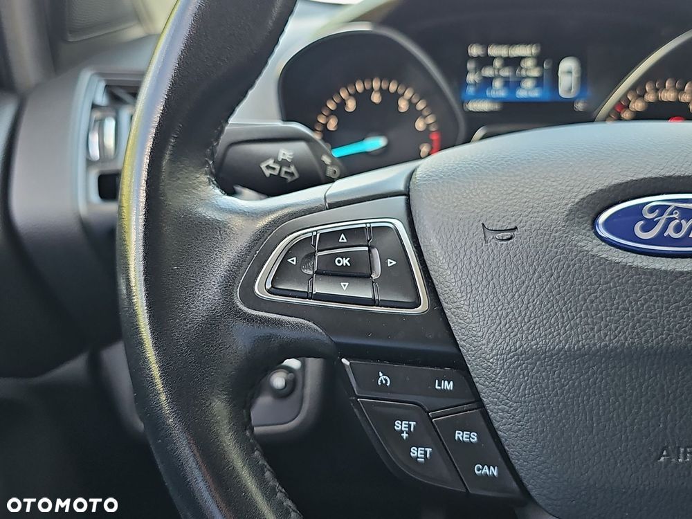 Ford Kuga 1.5 EcoBoost FWD Titanium - 15