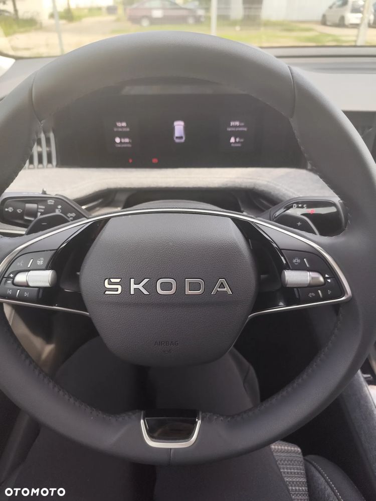 Skoda Superb 1.5 TSI Plug-in Hybrid Selection DSG - 10