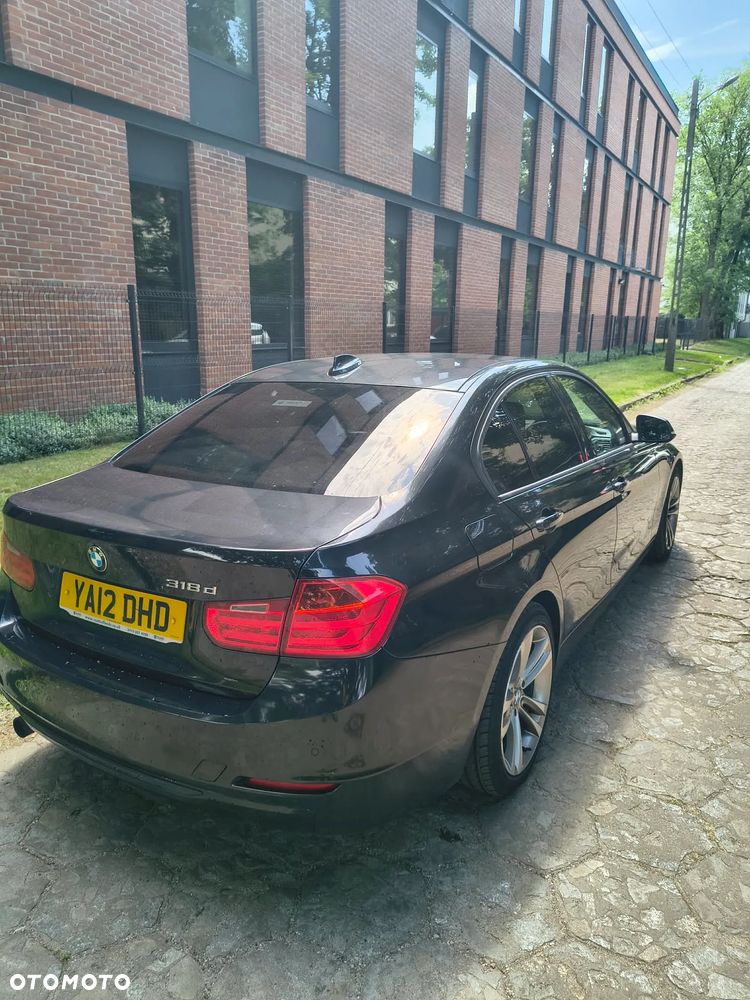 BMW Seria 3 316d Sport Line EU6 - 1