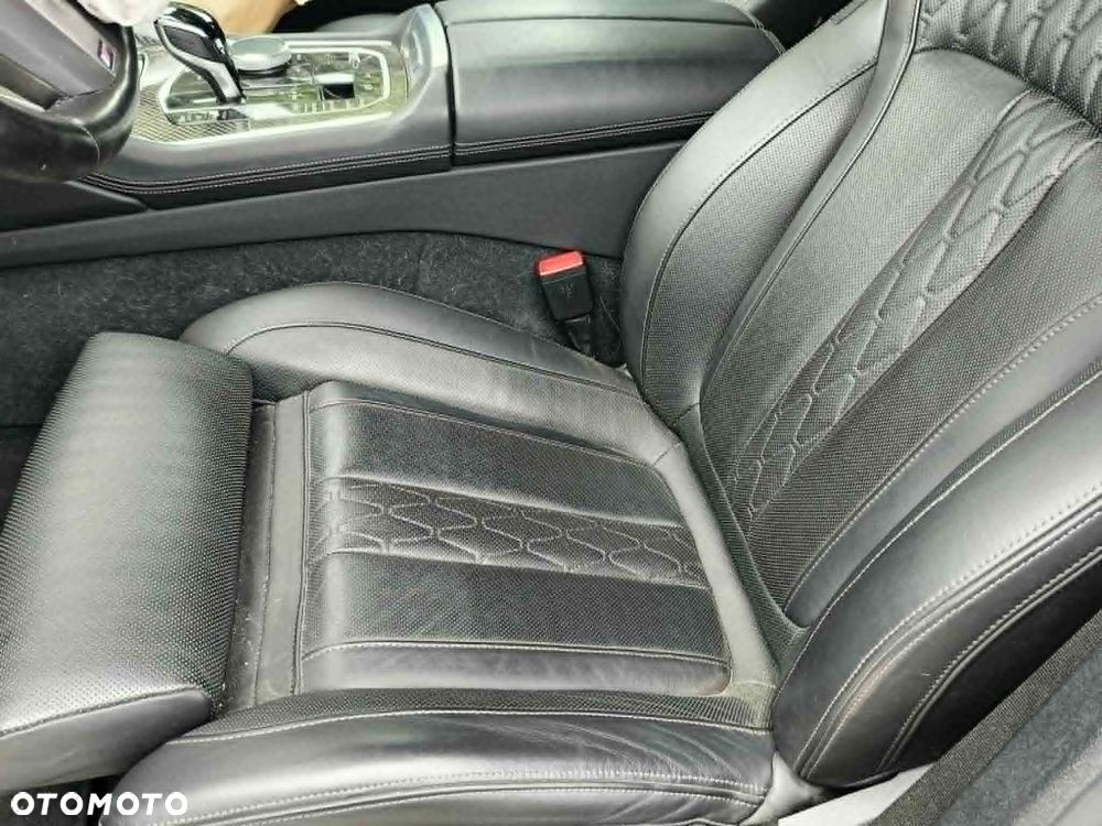 BMW X6 xDrive30d - 32