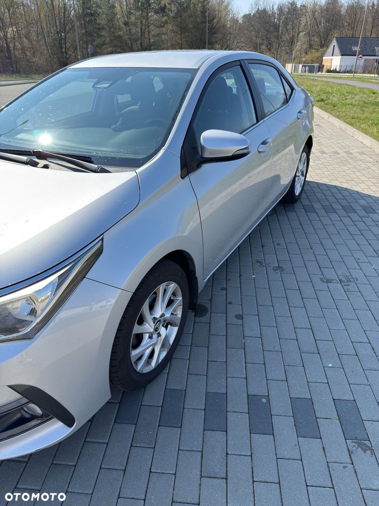 Toyota Corolla 1.6 Comfort - 10