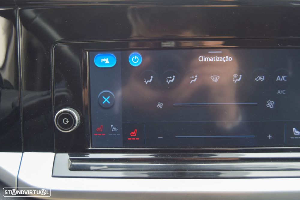 Ford TOURNEO CONNECT2.0TDCI TITANIUM - 16