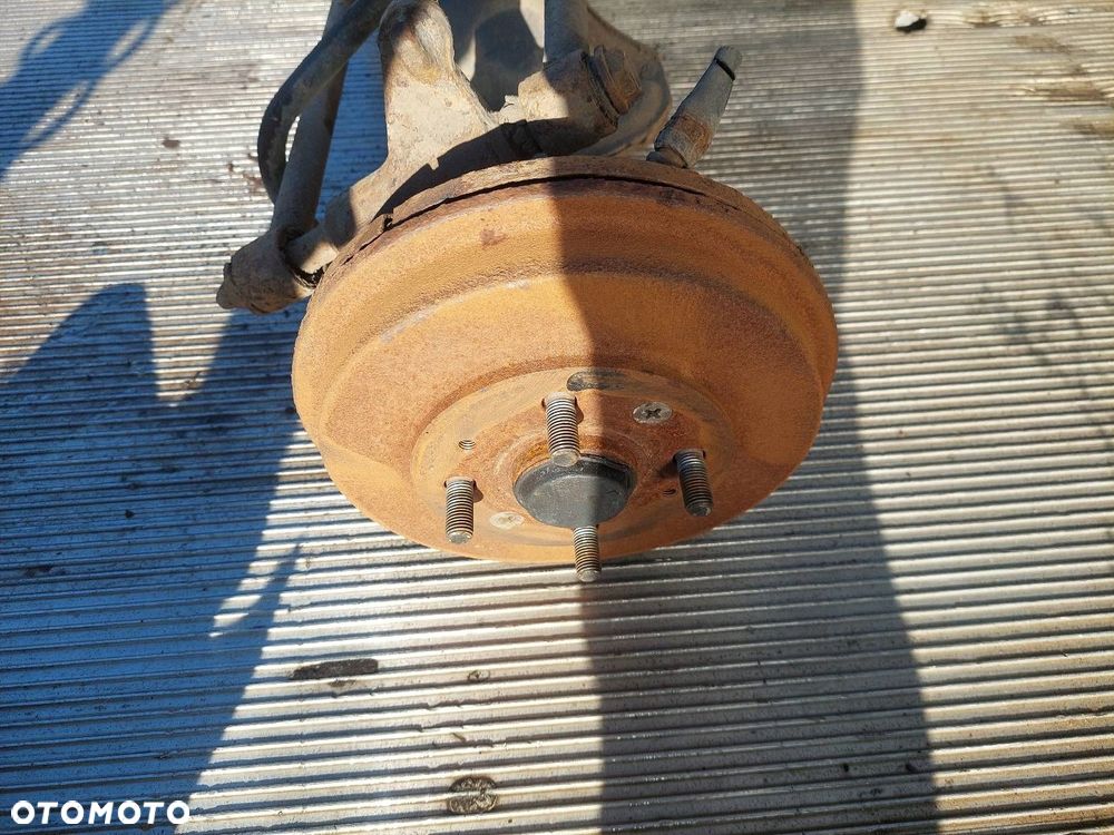 BELKA OŚ ZAWIESZENIA TYŁ SANKI TYŁ TYLNE WAHACZE MAZDA 323F BJ HB 5D - 2