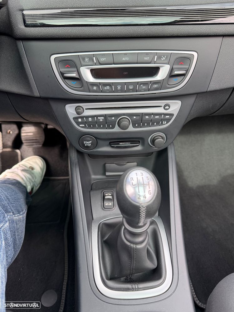 Renault Mégane CC 1.5 dCi Dynamique SS - 45