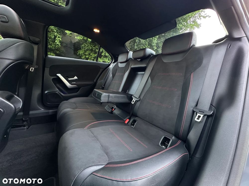 Mercedes-Benz Klasa A 220 d 8G-DCT AMG Line - 11