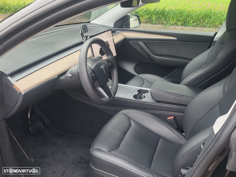 Tesla Model Y Tração Traseira - 8