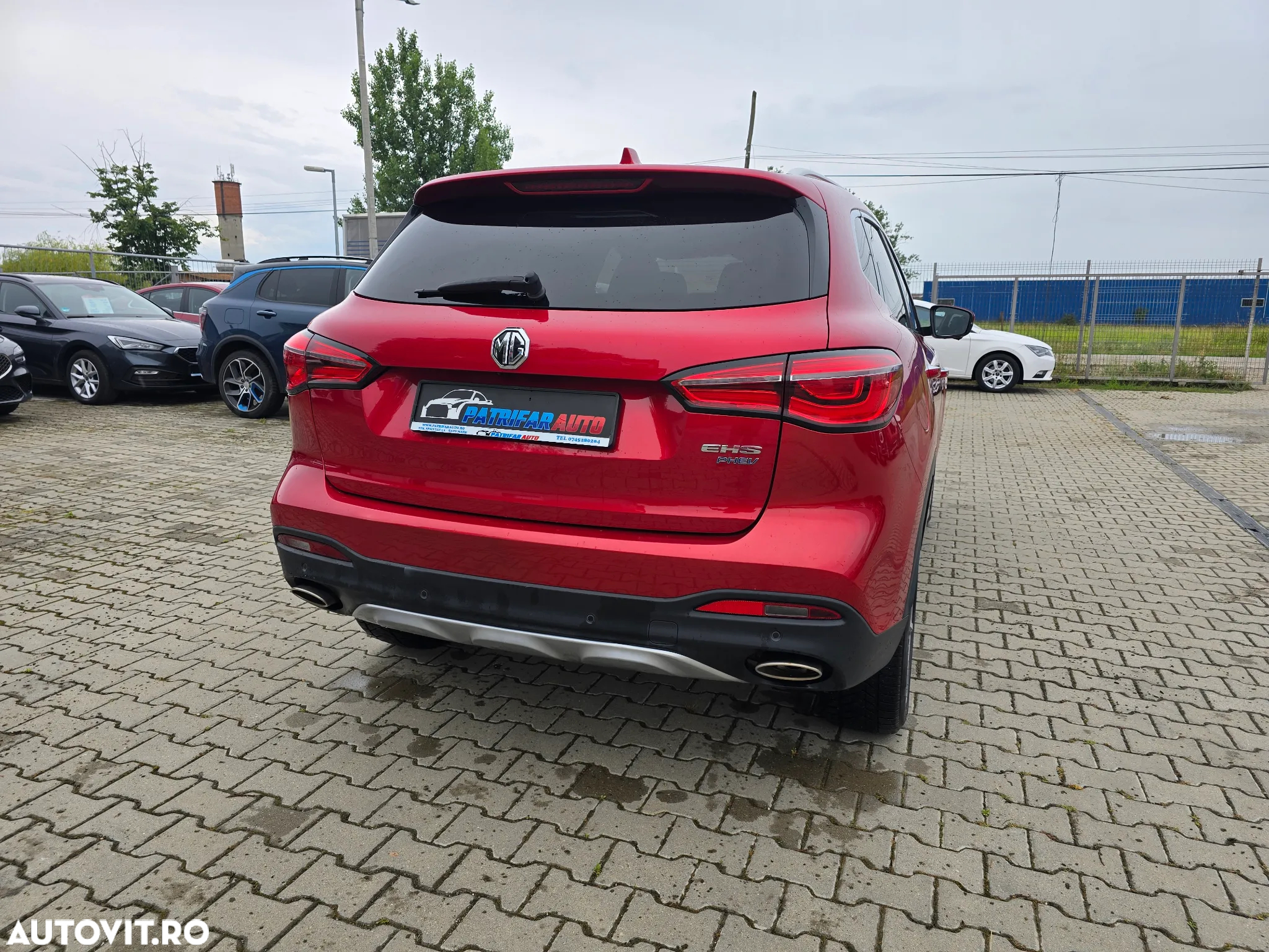 MG EHS 1.5T-GDI PHEV Luxury - 4