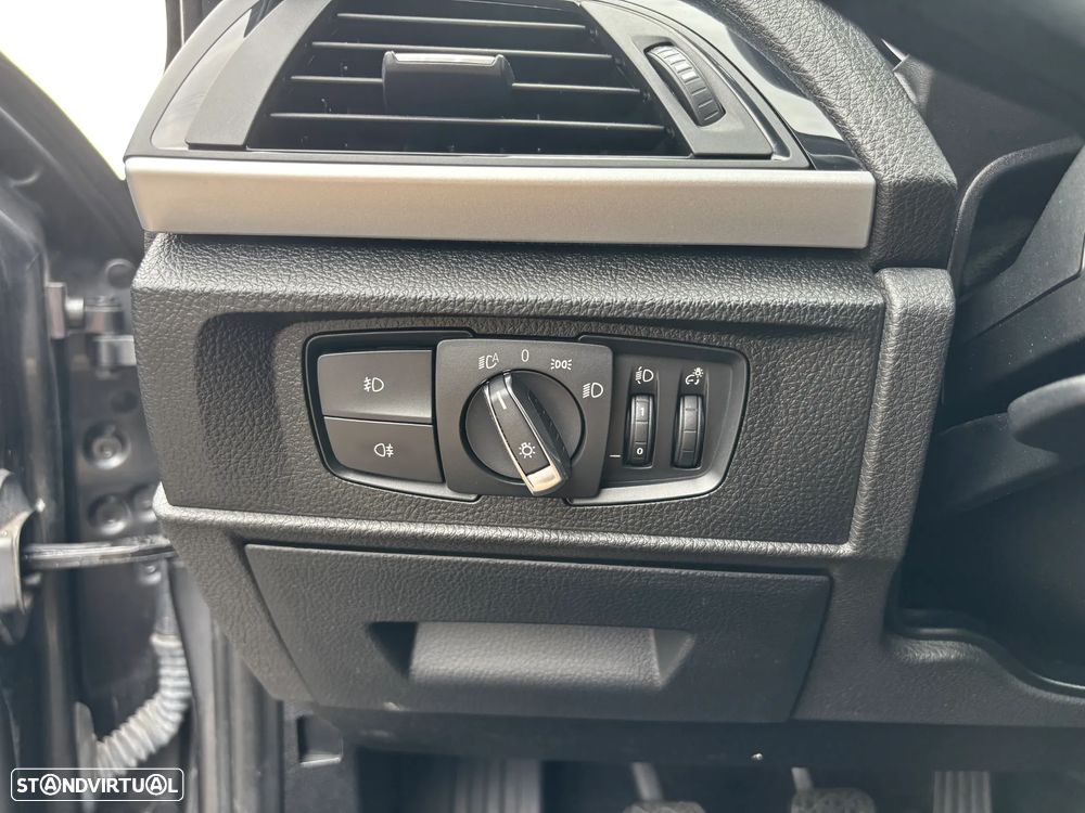 BMW 116 d Line Urban - 18