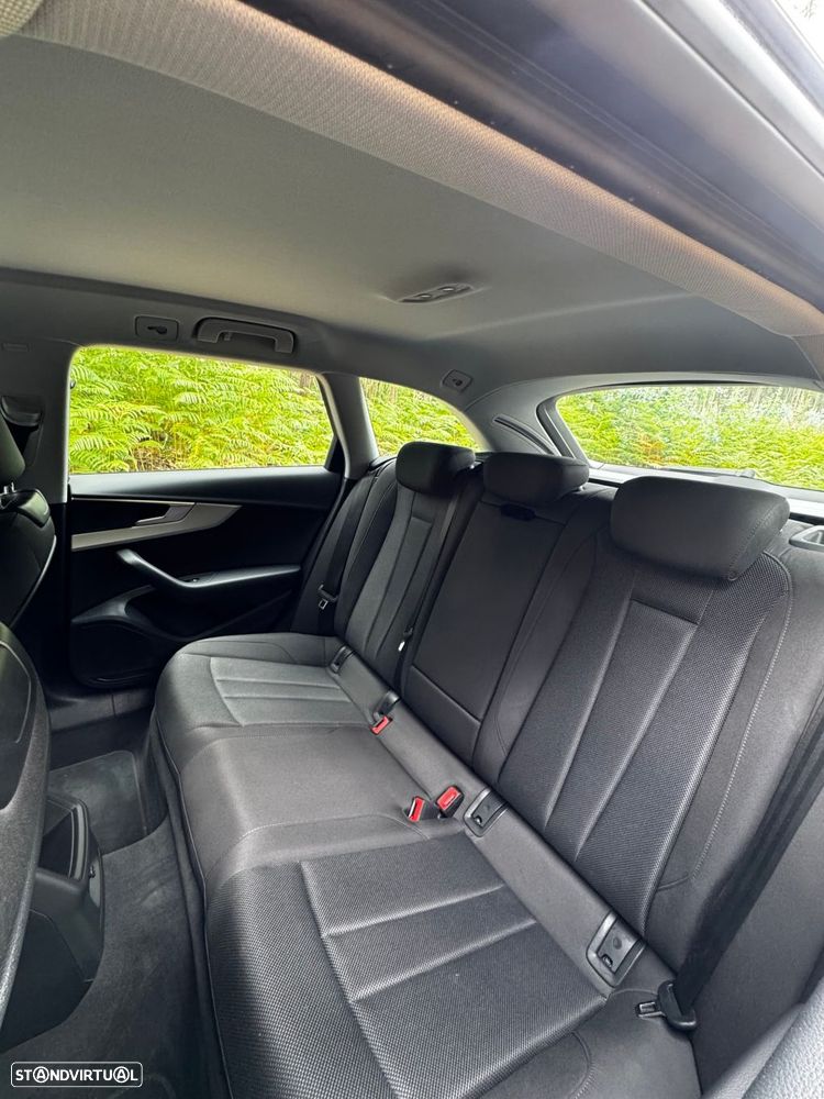 Audi A4 Avant - 30