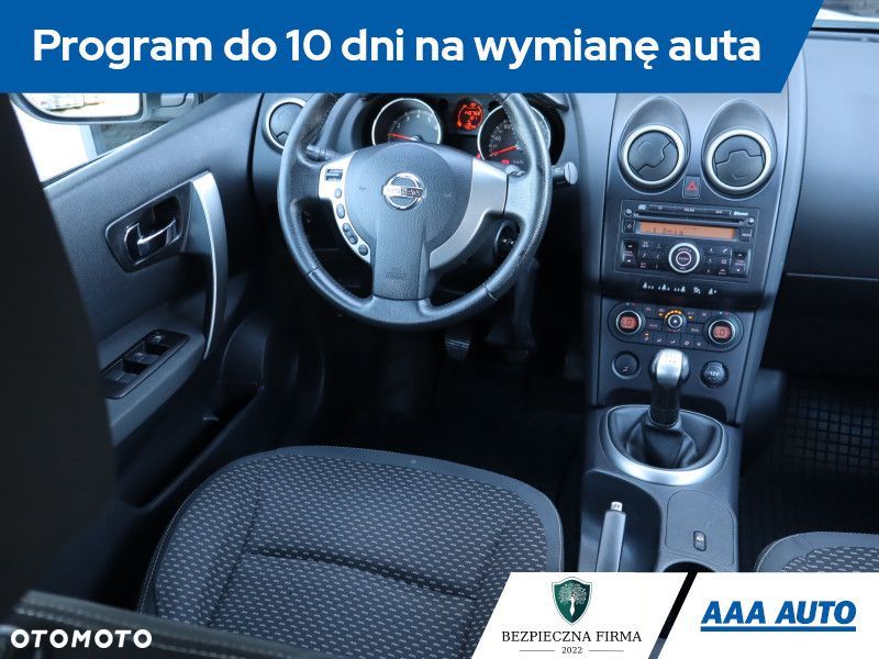 Nissan Qashqai - 8