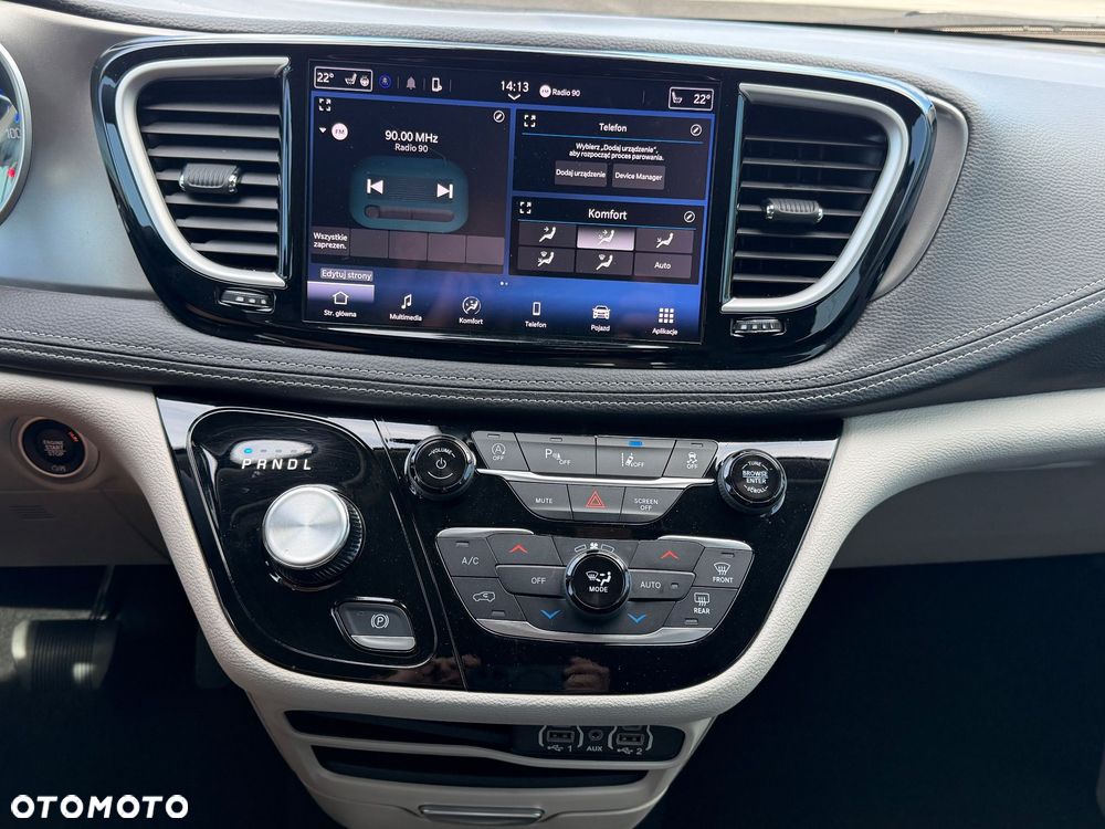 Chrysler Pacifica - 19