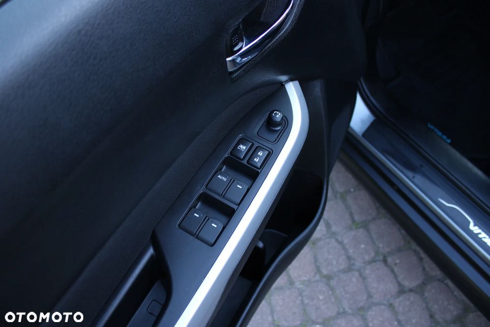 Suzuki Vitara 1.6 Premium 2WD - 14