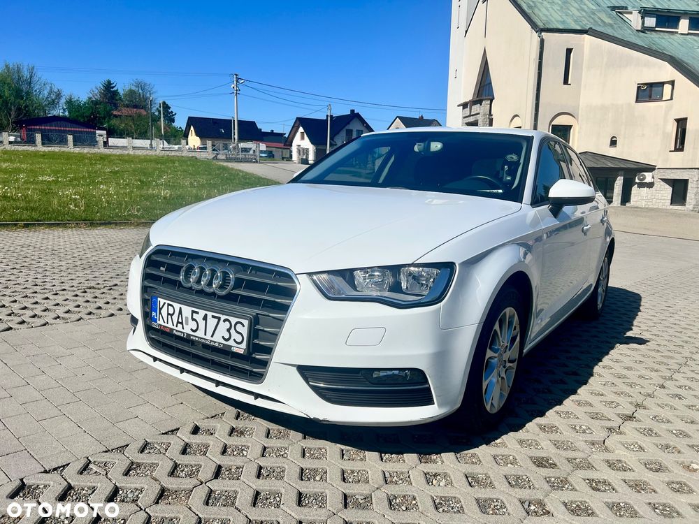 Audi A3 Sportback 1.6 TDI S tronic - 1