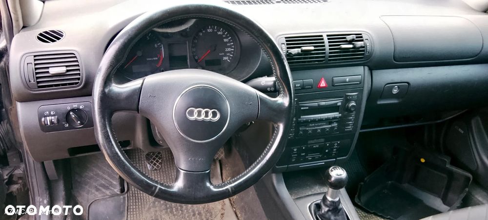 AUDI A3 8L LIFT 3D - 9