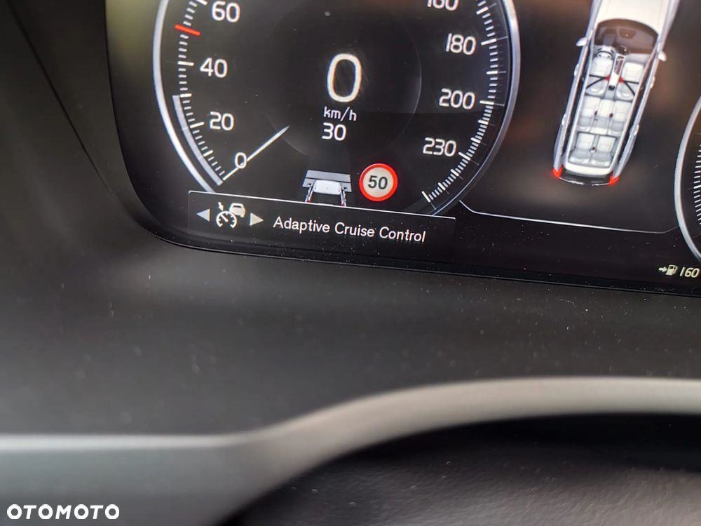 Volvo XC 90 D5 SCR AWD Inscription 7os - 9