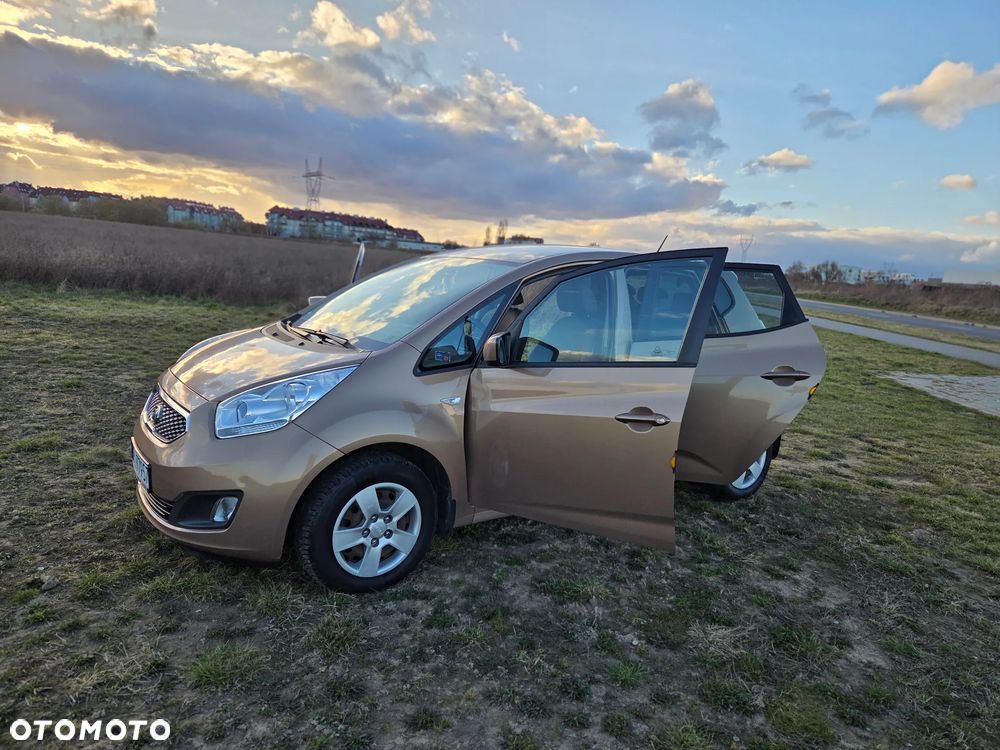 Kia Venga - 20